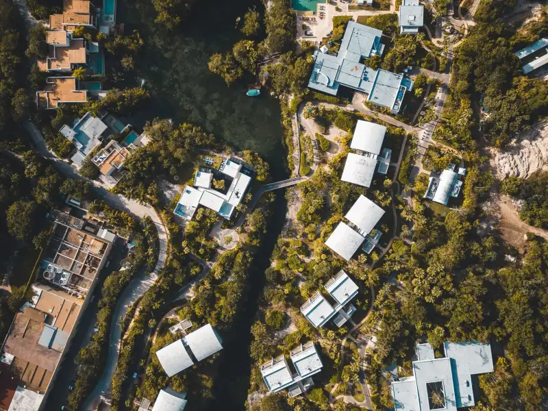 工业现场长距离通信难题：信号中继器与分线器的选型搭配方案