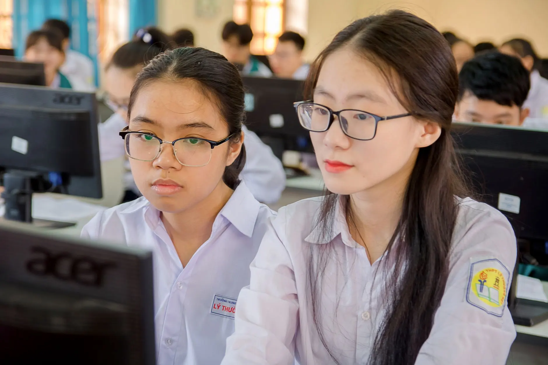 工业现场信号中继器与集线器选型要点及技术指标解析